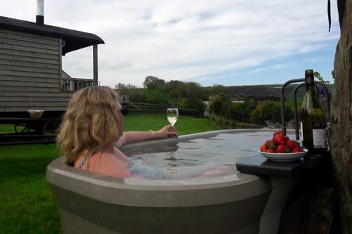 The outdoor bath is something really special!