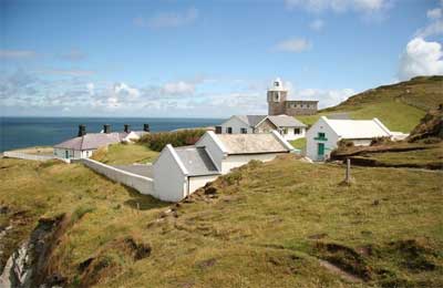 Bull Point Lighthouse